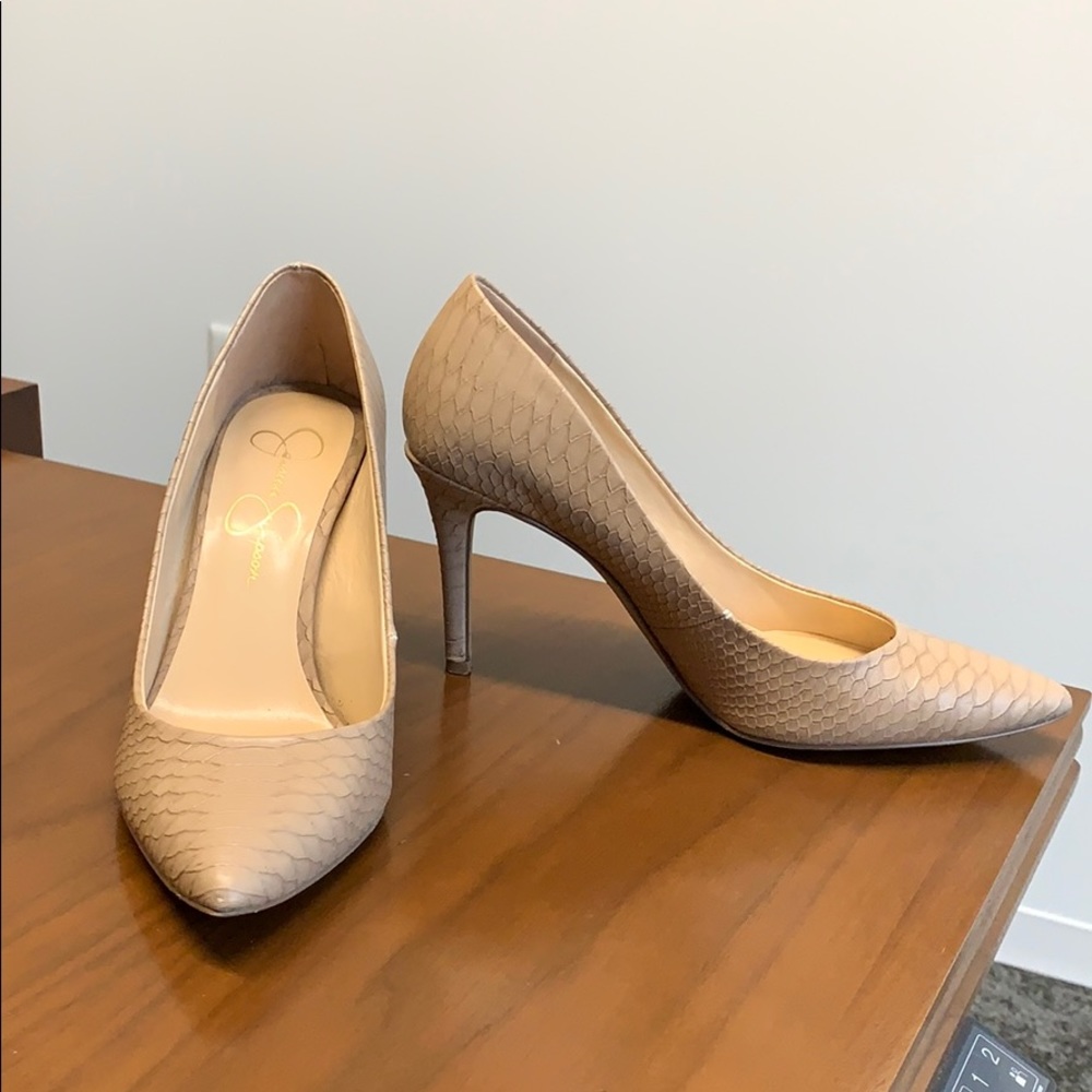 Jessica Simpson Nude Snakeskin Pump